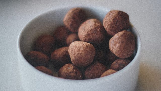 Cocoa-Green Truffles